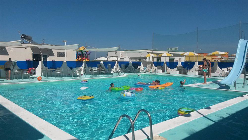 Hotel Orchidea Cesenatico Esterno foto