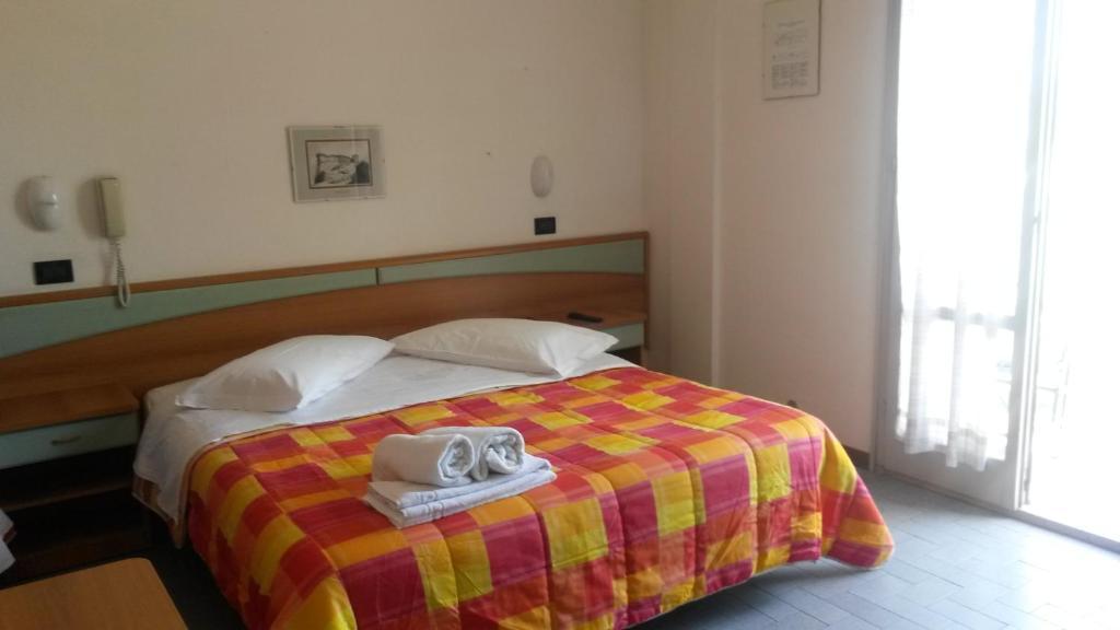 Hotel Orchidea Cesenatico Camera foto